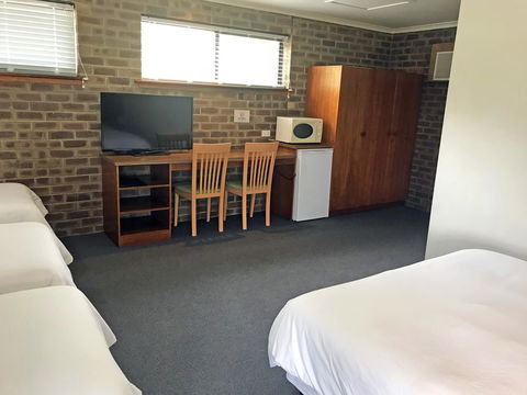 Lake Albert Motel - Timeshare Accommodation 43