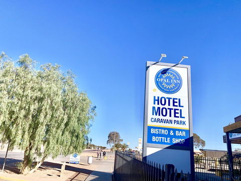 Opal Inn Hotel, Motel, Caravan Park - Timeshare Accommodation 38