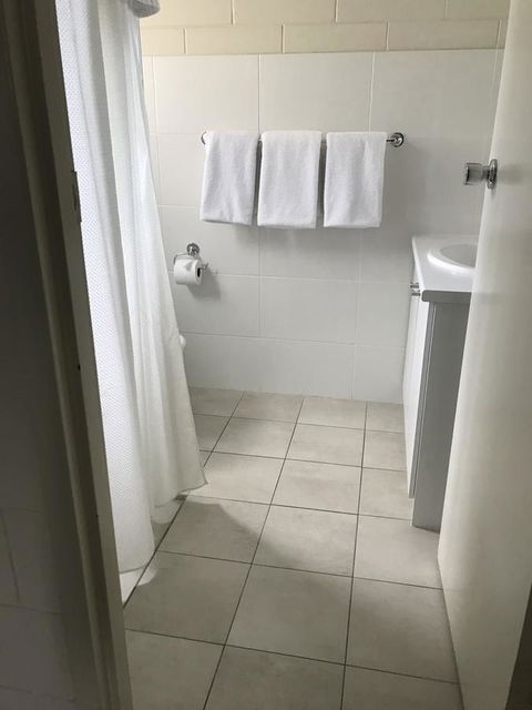 Victor Harbor City Inn - Timeshare Accommodation 1