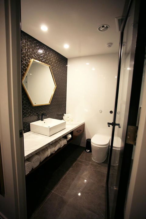 Ellen Hotel - Timeshare Accommodation 18