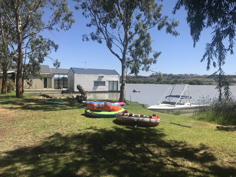 Murray Bridge Riverview Cabin - Timeshare Accommodation 1
