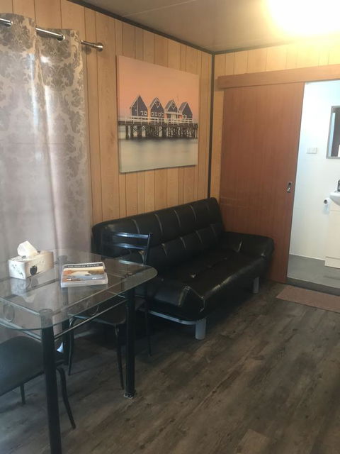 Murray Bridge Riverview Cabin - Timeshare Accommodation 5