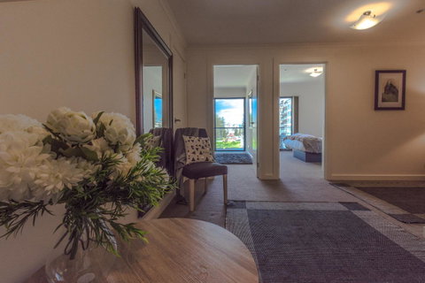Lights Landing Penthouse - Timeshare Accommodation 19