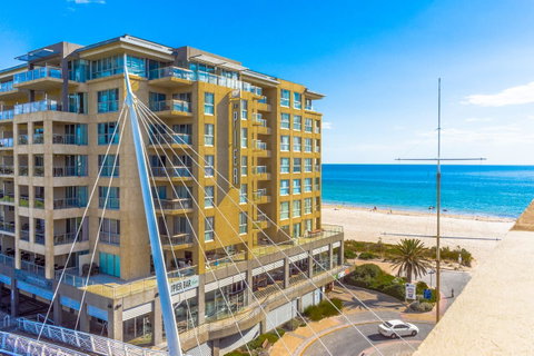 Lights Landing Penthouse - Timeshare Accommodation 8