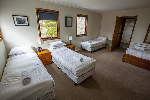Eagles Range - Timeshare Accommodation 10