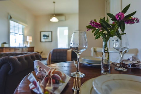 Railway Cottage In Beachport - Timeshare Accommodation 5