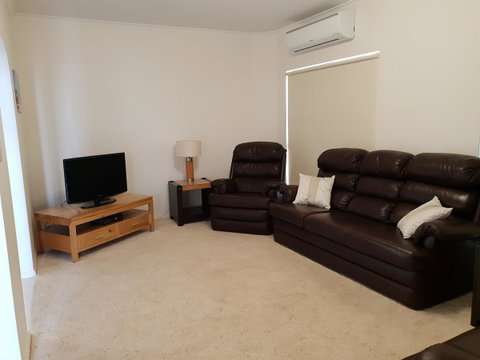 South Shores - Timeshare Accommodation 9