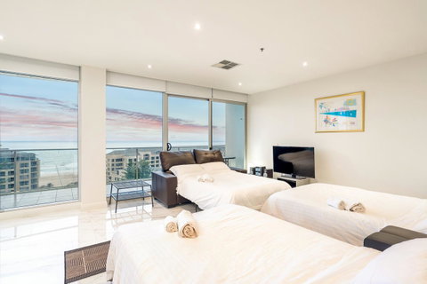 Glenelg Skyline Beachfront Penthouse, Adelaide - Timeshare Accommodation 13