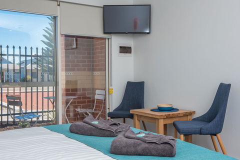 Jurien Bay Motel Apartments - Timeshare Accommodation 8