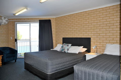 Kalbarri Seafront Villas - Timeshare Accommodation 11