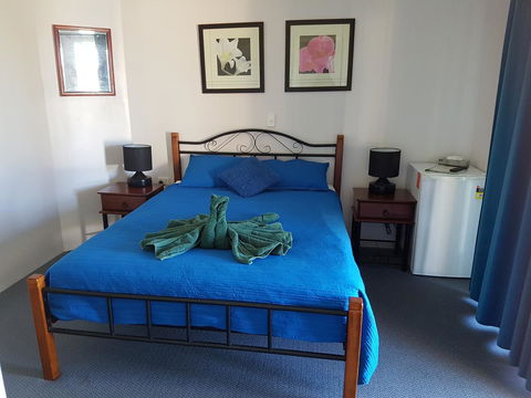 The Heights Bed & Breakfast - Timeshare Accommodation 9