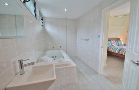 Crescent Head Spa Villa - Timeshare Accommodation 14