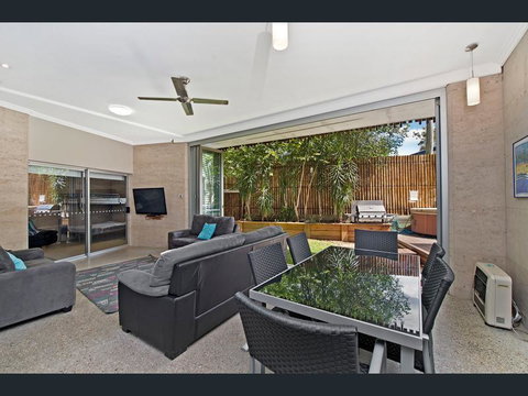 Crescent Head Spa Villa - Timeshare Accommodation 12