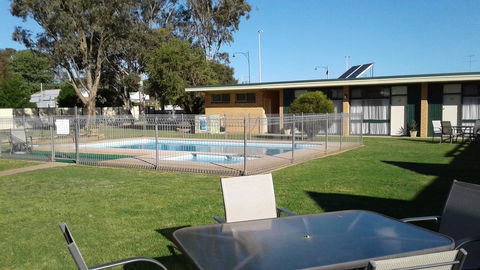 Junee Motor Inn - Timeshare Accommodation 11