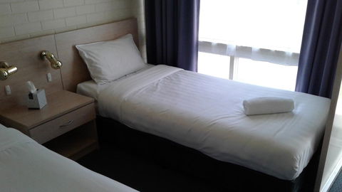 Junee Motor Inn - Timeshare Accommodation 4