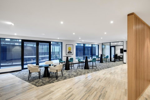 Vibe Hotel North Sydney - Timeshare Accommodation 12