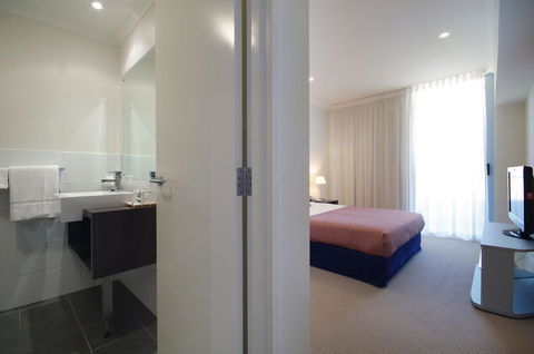 Macquarie Waters Boutique Apartment Hotel - Timeshare Accommodation 22