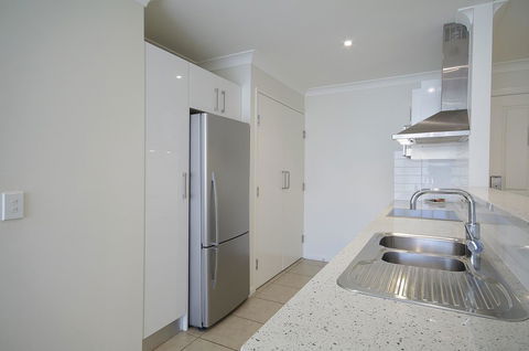 Macquarie Waters Boutique Apartment Hotel - Timeshare Accommodation 23