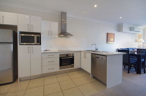 Macquarie Waters Boutique Apartment Hotel - Timeshare Accommodation 18