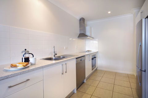 Macquarie Waters Boutique Apartment Hotel - Timeshare Accommodation 17
