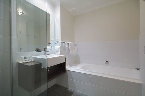 Macquarie Waters Boutique Apartment Hotel - Timeshare Accommodation 20