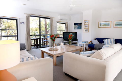 Refuge Cove On Pittwater - Timeshare Accommodation 5
