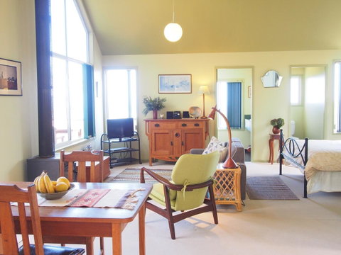 Bundle Hill Cottages - Timeshare Accommodation 21