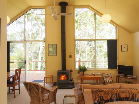 Bundle Hill Cottages - Timeshare Accommodation 18