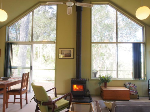 Bundle Hill Cottages - Timeshare Accommodation 13