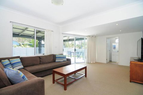 Huskisson Holiday Motel Cabins - Timeshare Accommodation 25