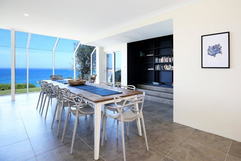 Neptune I Absolute Beachfront I Stunning Views - Timeshare Accommodation 6