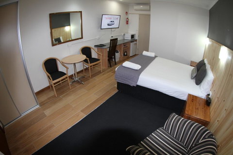 Sleepy Hill Motor Inn - Timeshare Accommodation 1