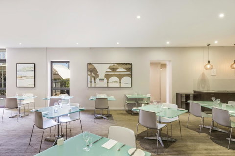 Mercure Newcastle - Timeshare Accommodation 13
