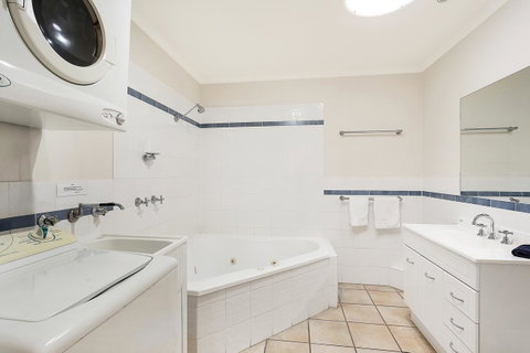 Sails Luxury Apartments Merimbula - Timeshare Accommodation 26