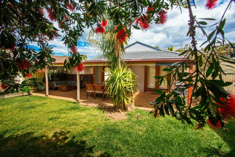 Sunbaker Pet Friendly Awards Finalist 4 Mins Walk To Culburra Beach - Timeshare Accommodation 30