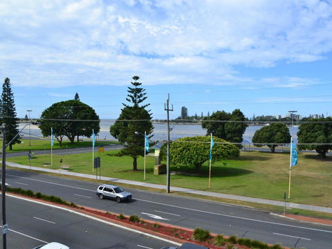 Oxley 8 At Tuncurry - Timeshare Accommodation 1