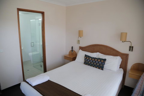 Sapphire Waters Motor Inn - Timeshare Accommodation 29