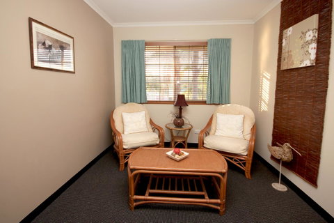 Sapphire Waters Motor Inn - Timeshare Accommodation 14