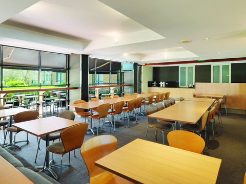 Mercure Sydney Manly Warringah - Timeshare Accommodation 4