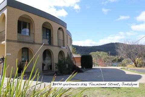 Full Circle Apartments - Timeshare Accommodation 12