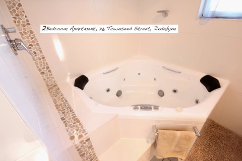 Full Circle Apartments - Timeshare Accommodation 27