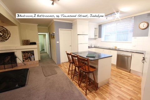 Full Circle Apartments - Timeshare Accommodation 16