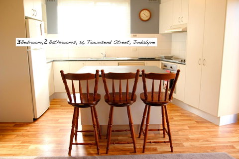 Full Circle Apartments - Timeshare Accommodation 15