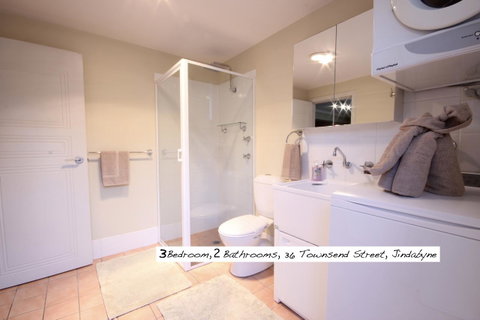 Full Circle Apartments - Timeshare Accommodation 14