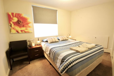 Full Circle Apartments - Timeshare Accommodation 9