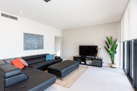 Brand New Executive Apartment - Timeshare Accommodation 22