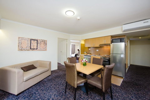 Best Western Plus Hovell Tree Inn - Timeshare Accommodation 32