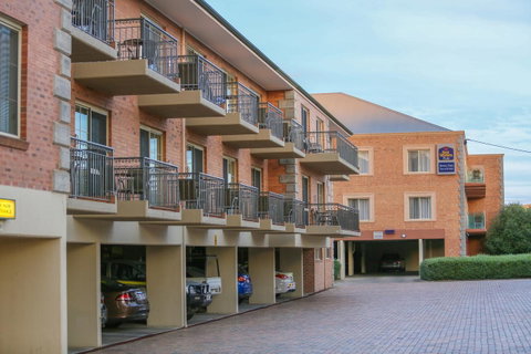 Best Western Plus Hovell Tree Inn - Timeshare Accommodation 1