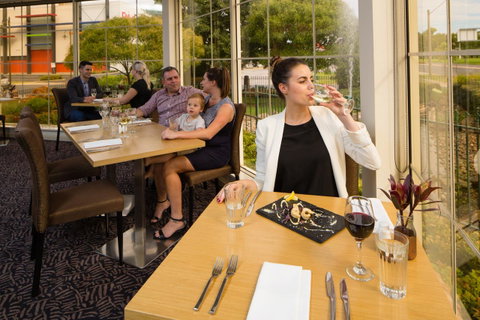 Best Western Plus Hovell Tree Inn - Timeshare Accommodation 25