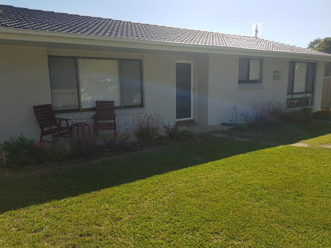 Golden Hill Cottage - Timeshare Accommodation 2